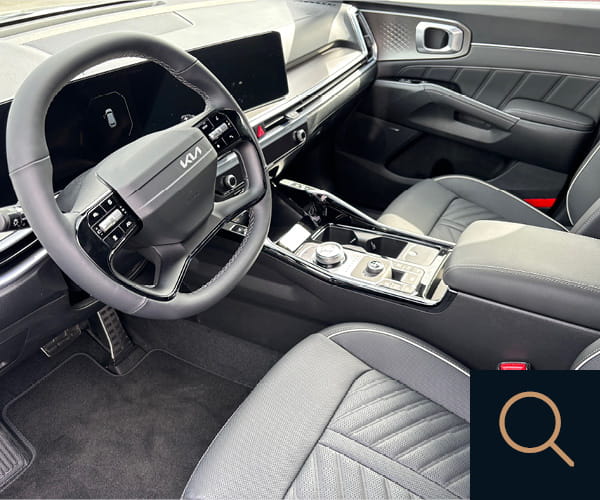Kia Sorento Fahrer- und Beifahrersitz