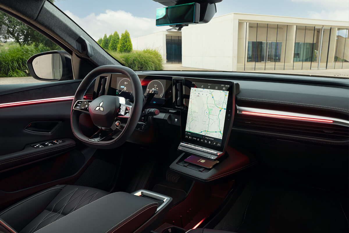 Innenraum des Mitsubishi Eclipse Cross Cockpit
